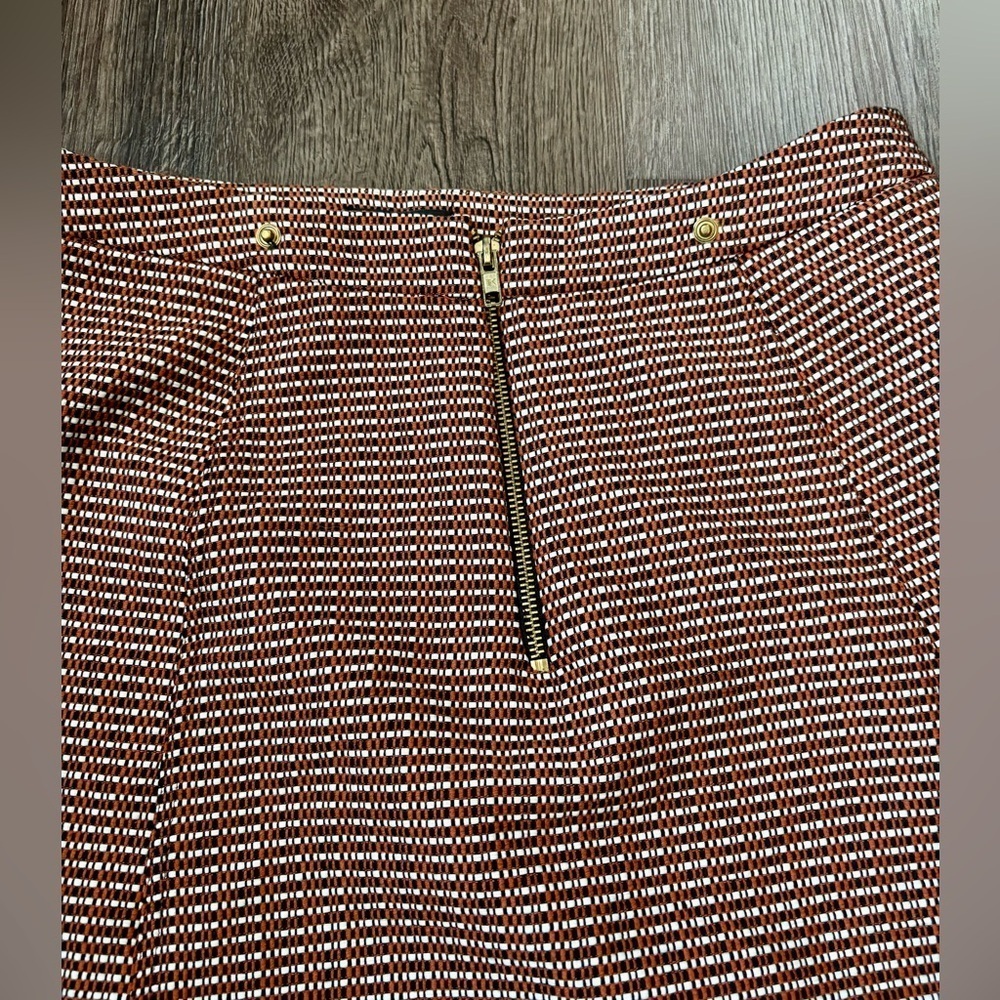 Topshop Black, White & Rust Printed Skirt – Size 8 - Picture 6 of 12